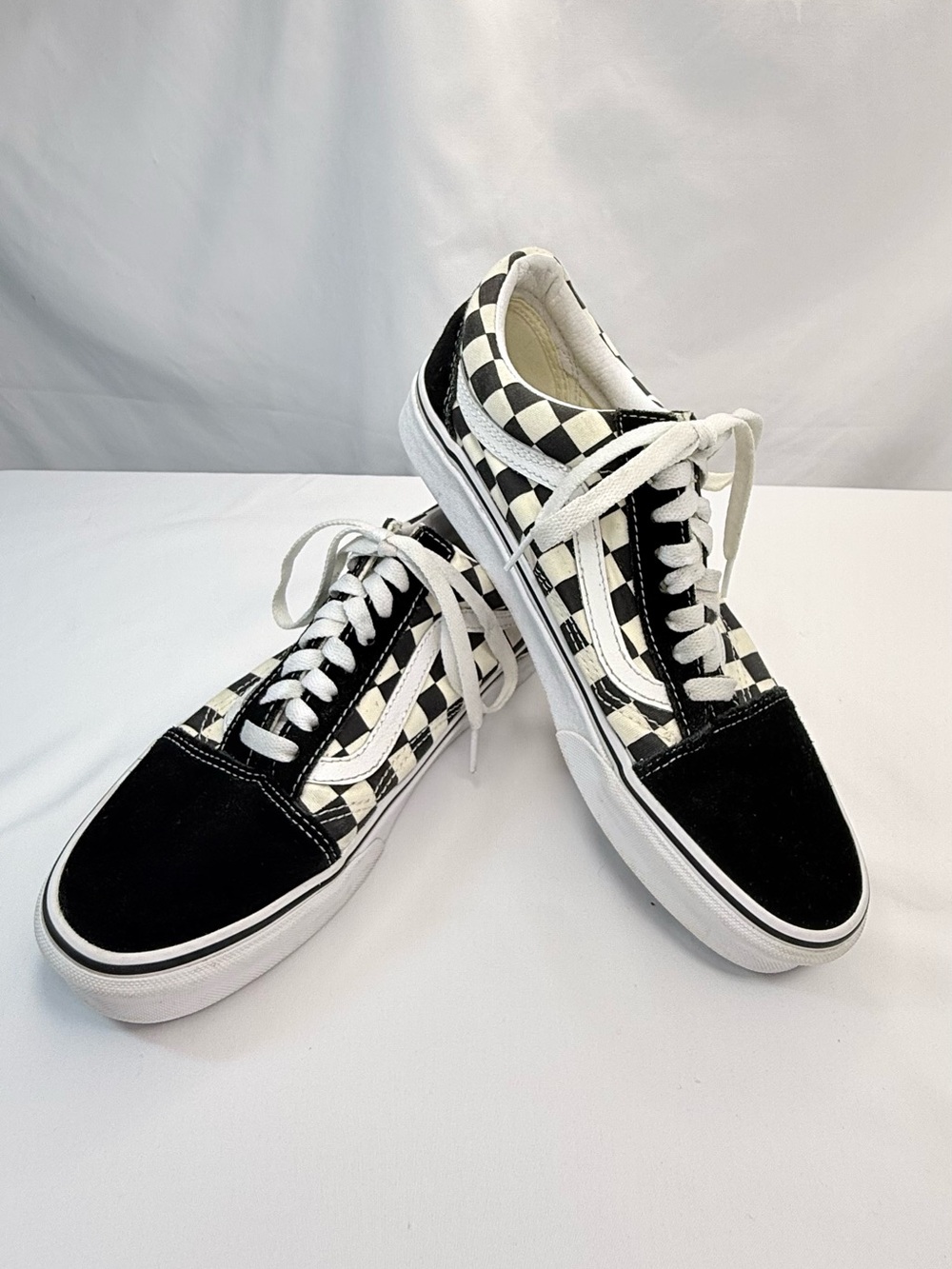 Vans Checkerboard Classic Low-Top Sneakers - Black & White Mens 7.5/Womens 9 EUC